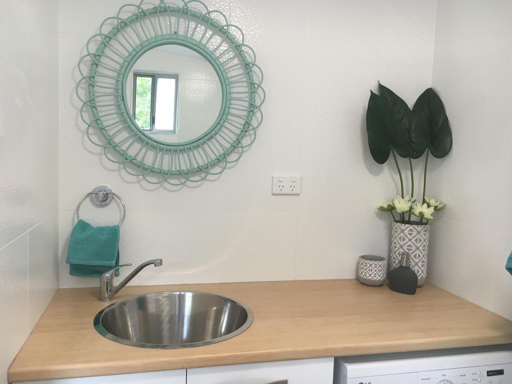 Brodie Beach Bungalow Hotel Coffs Harbour Esterno foto